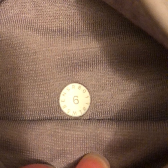 SOLD Lululemon Train Times 7/8 Pant in Dusty Dawn - Picture 6 of 9